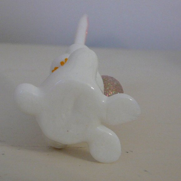 White Ceramic Easter Bunny Rabbit Figurine Glitter Egg, Ears & Nose. Flower Neck - Picture 7 of 7